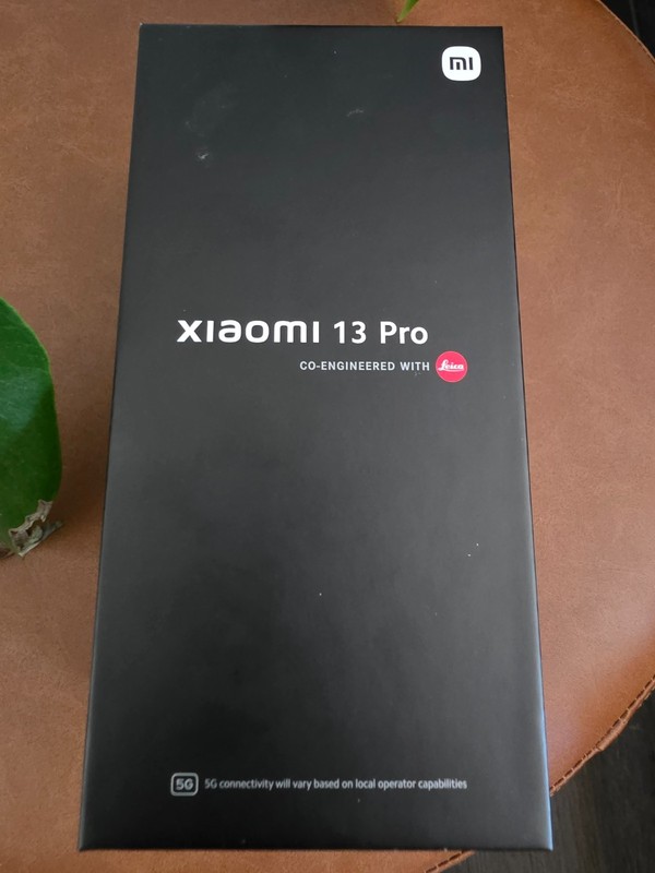 Xiaomi 13 Pro Ceramic White 12GB RAM 256GB (2210132G CE) – EXCELLENT Condition