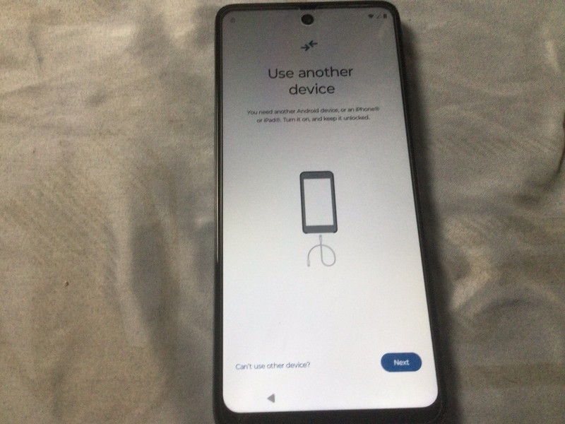 Motorola 128GB XT2417 Locked