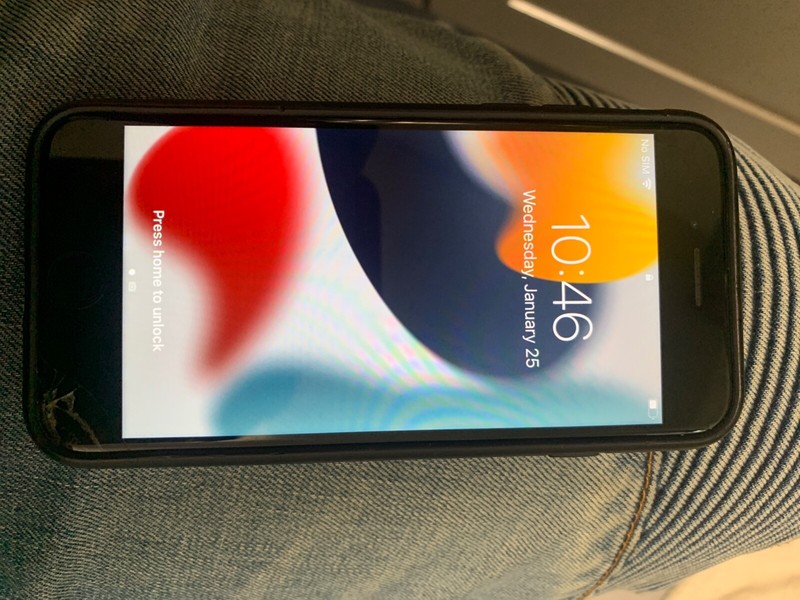 MT4 Apple iPhone 7 (Unlocked) Smartphone 32GB – Black MT4 