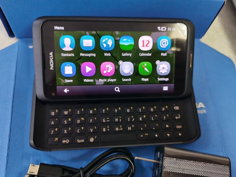 Original Unlocked Nokia E7-00 4&Prime; Touch Screen Slide 16GB 3G Symbian Cell Phone