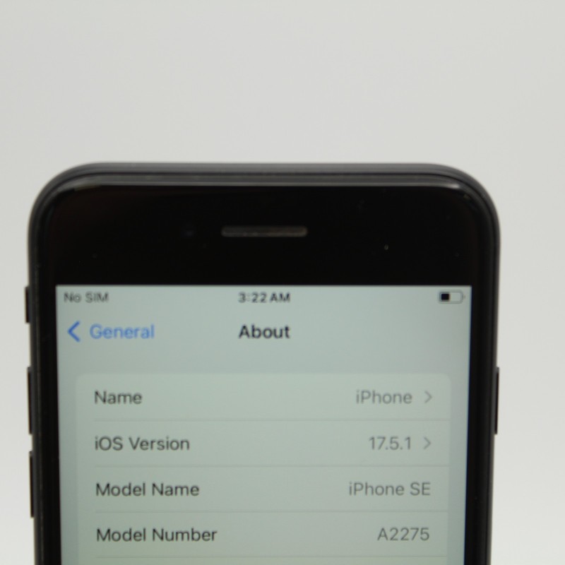 Apple iPhone SE (2nd Generation) A2275 64GB Great Condition | Black | UNLOCKED gallery