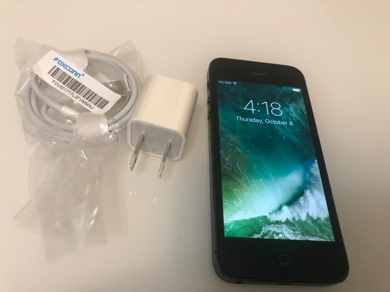 Apple iPhone 5 – 16GB – Black & Slate (Unlocked) A1428 (GSM) (CA)