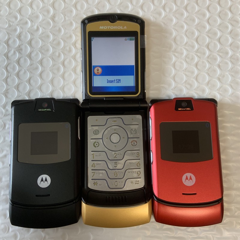 Original Motorola RAZR V3 Unlocked Flip Mobile Phone GSM Bluetooth gallery