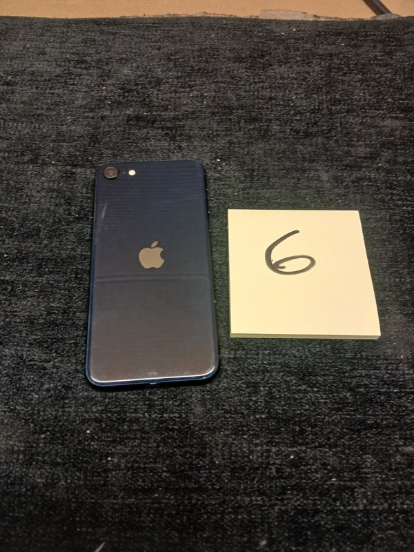 Apple iPhone SE (3rd gen) 64GB Unlocked Midnight Smartphone A2595 Batt -87% #6 gallery