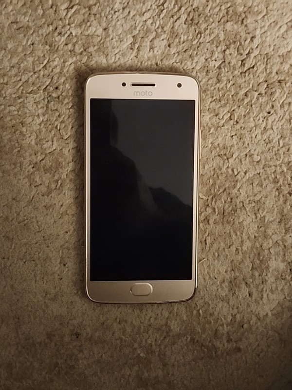 MOTOROLA MOTO E 4 GEN 4G LTE XT-1765 GOLD CONSUMER CELLULAR *NO WAY TO TEST*