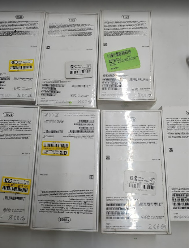 Lot of 7 Various Apple Iphones--SEE DETAILS gallery