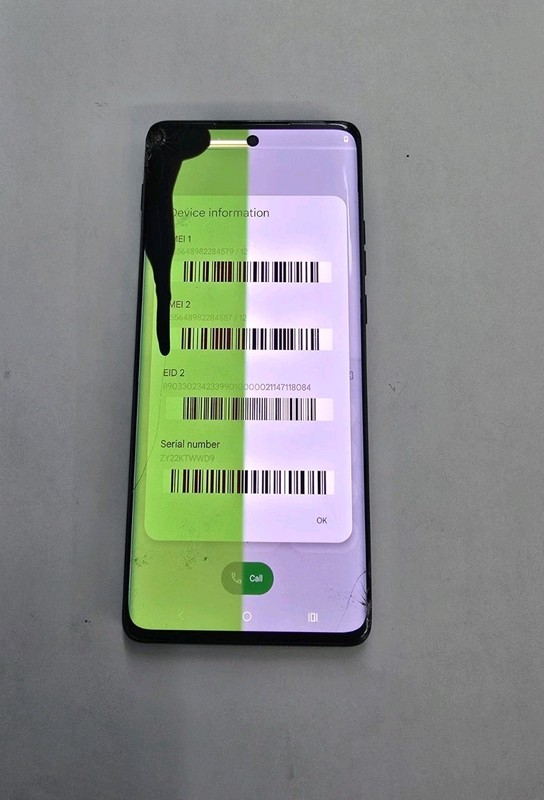 Motorola edge 2024 XT2405V 256GB Tracfone Works Great Clean Esn Cracked Screen gallery