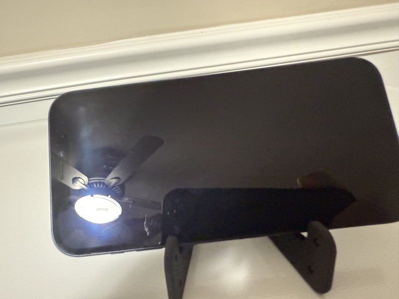 Apple iPhone 12 - 64GB - Unlocked - Black - - MGF43LL/A gallery