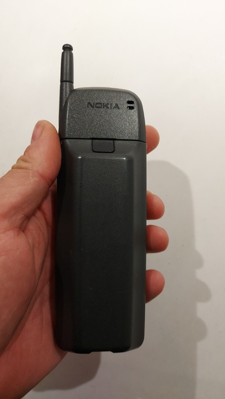 3764.Nokia 918P Very Rare - For Collectors - No Sim Card - Batt Dead gallery