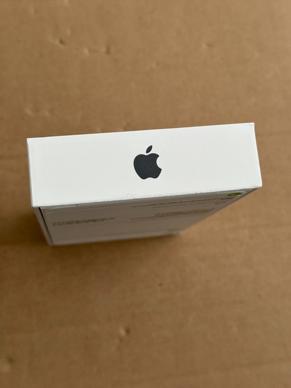 Apple iPhone 17 - 256GB Black (Verizon) Smartphone BRAND NEW SEALED 1 YEAR WRNTY gallery