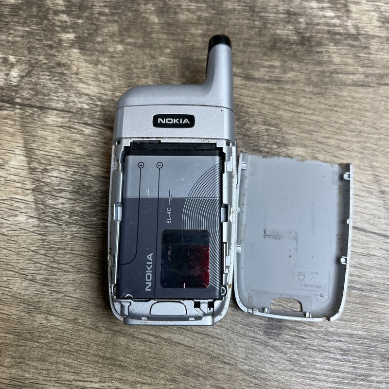 Nokia 6102i Cingular Silver 2" TFT Color LCD 4.2MB AT&T Cellular Flip Cell Phone gallery