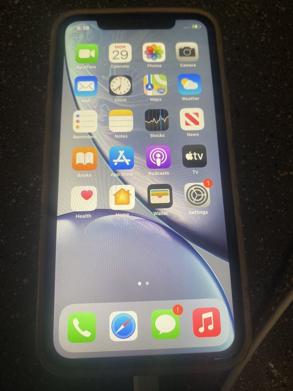 Apple iPhone XR . 64 Gb. silver White T-mobile Only . Unlocked . Moderate New gallery