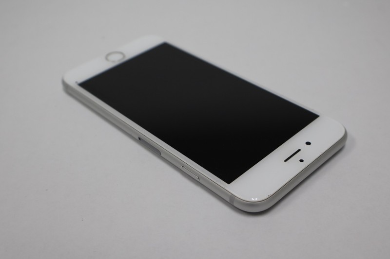 USED Apple iPhone 6S (A1688) Smartphone - Unlocked - 16GB White - MKQK2 gallery