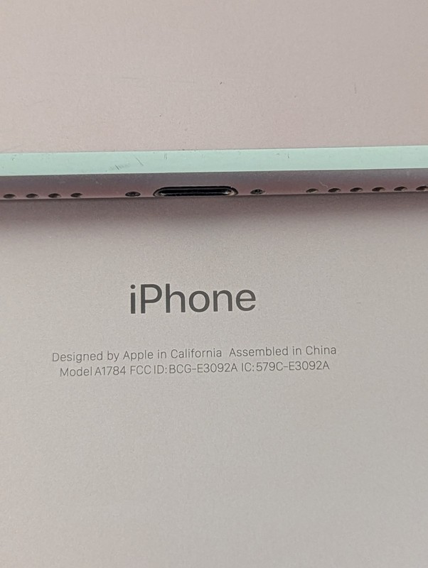Apple iPhone 7 Plus - 2 Rose Gold Phones For PARTS ONLY gallery
