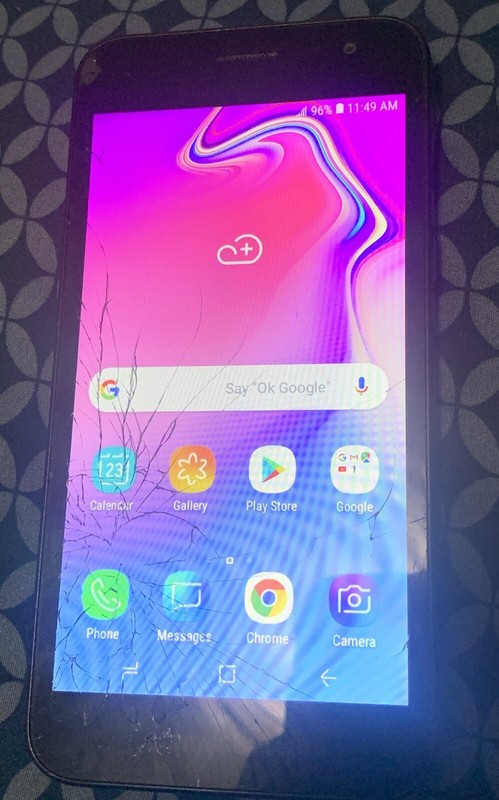 Samsung Galaxy J2 SM-J260T1 – 16 GB – Black (Metro PCS By T-Mobile) Crack Screen