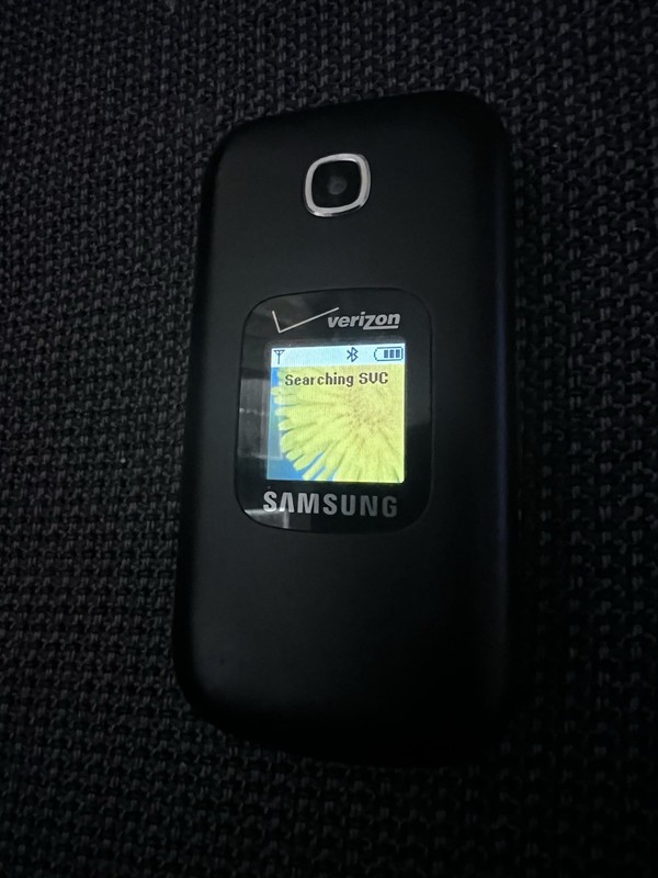 Samsung Gusto 3 Verizon Phone New Without Box Opened Never Used NM Flip Phone gallery