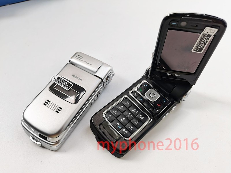 Nokia N93 (Unlocked) 3G WIFI 3.15MP 2.4&Prime; Camera Rotatable Cell Phone