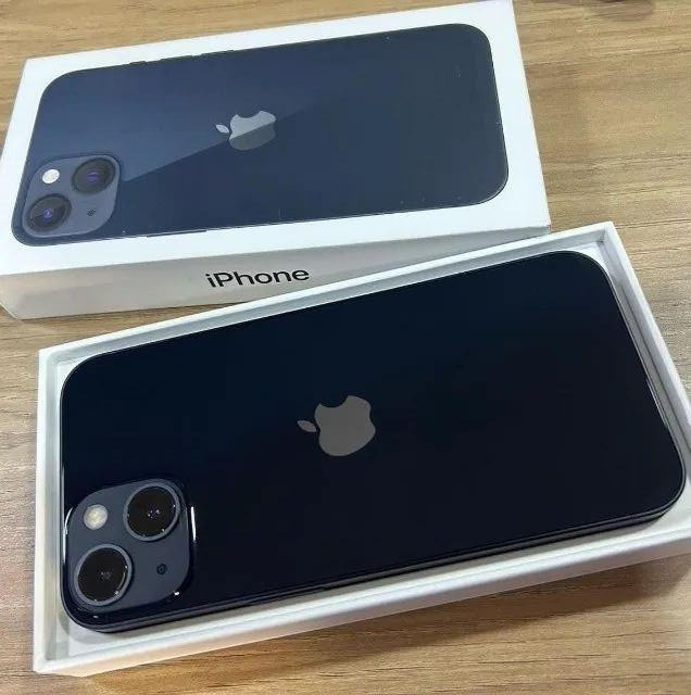 Apple iPhone 13 256GB Midnight Blue Unlocked 6.1&Prime; iOS 12MP A2161