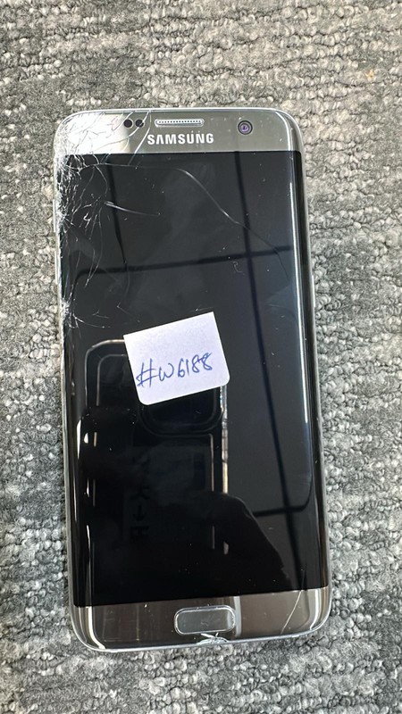 Samsung Galaxy S7 Edge Phone Not Turning on for Parts Only