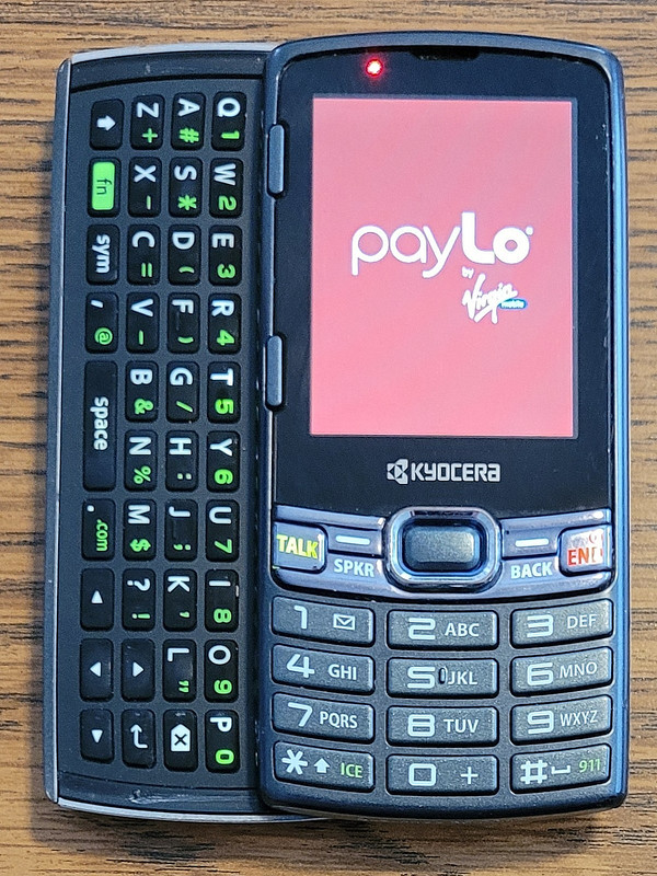 Kyocera Verve S3150 - Gray ( Paylo by Virgin Mobile ) Rare Cellular Slider Phone