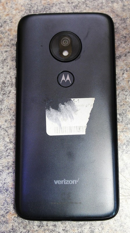 Motorola G7 Play- FOR PARTS ONLY