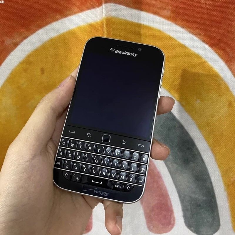 BlackBerry Classic Q20 Unlocked 4G LTE Retro Smartphone 16GB+2GB RAM QWERTY