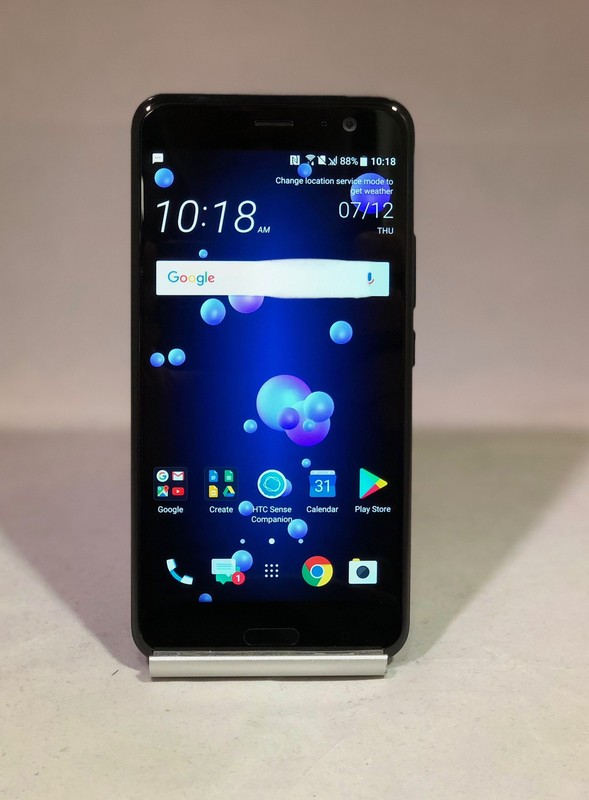 HTC U11 64GB Brilliant Black Unlocked Excellent Condition gallery