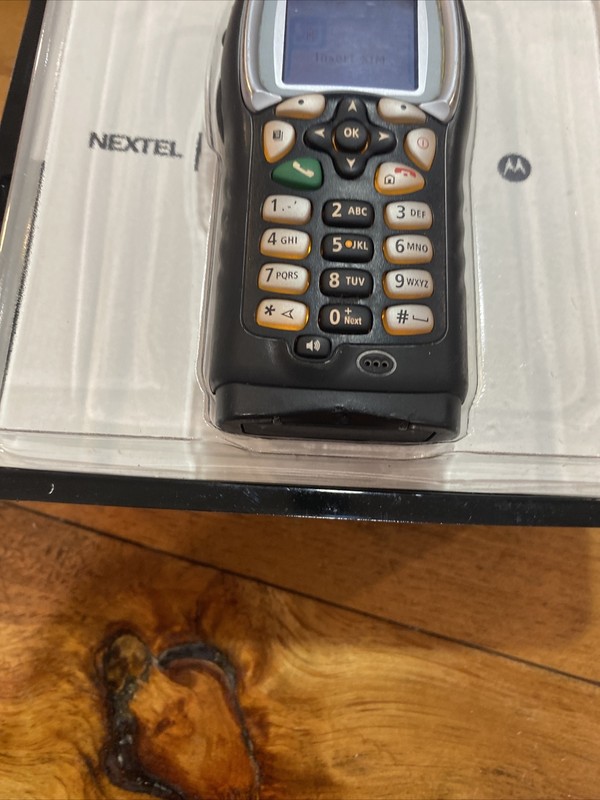 MOTOROLA i355 NEXEL WALKIE-TALKIE PUSH-TO-TALK CELL PHONE gallery