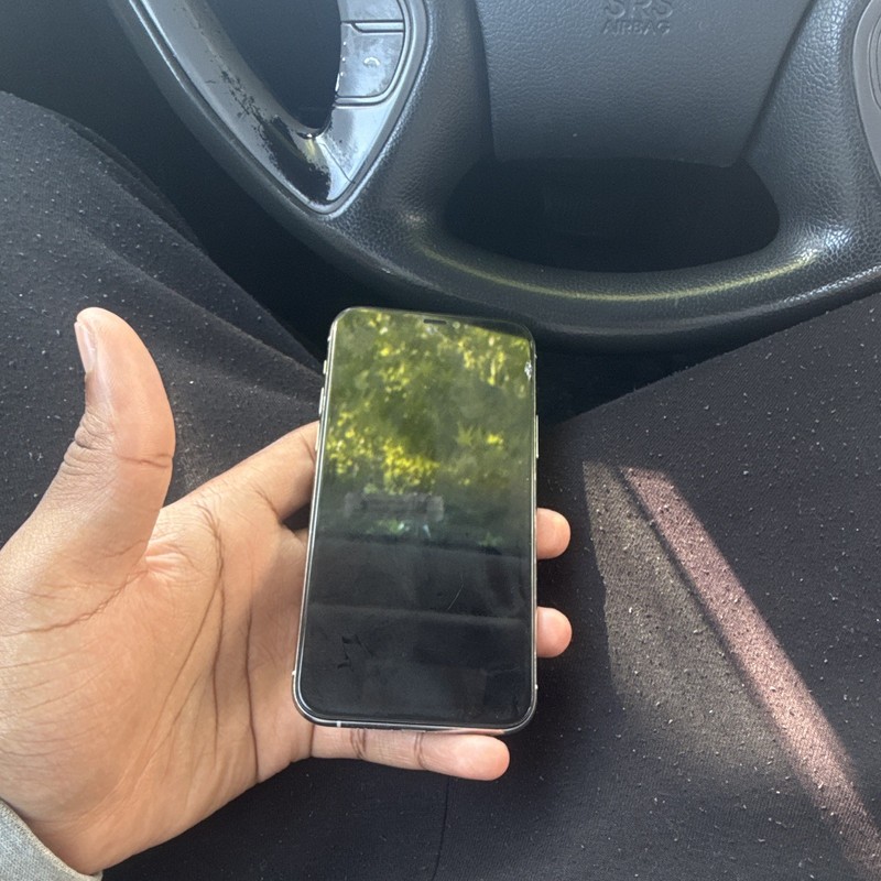 Apple iPhone 11 Pro 128GB white 5.8in iOS 12MP Bar NWAP2LL/A