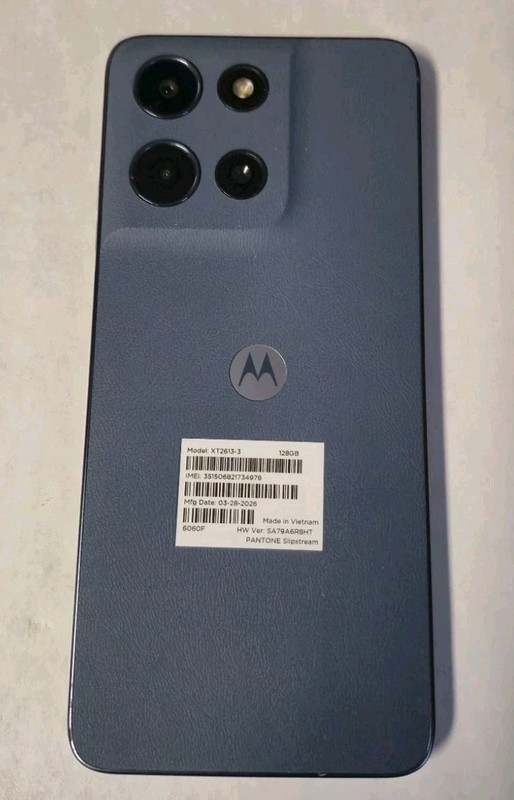Motorola Moto G Play 5G (2026) XT2613-3 128 GB, 6.7" - At&t Prepaid Smartphone gallery