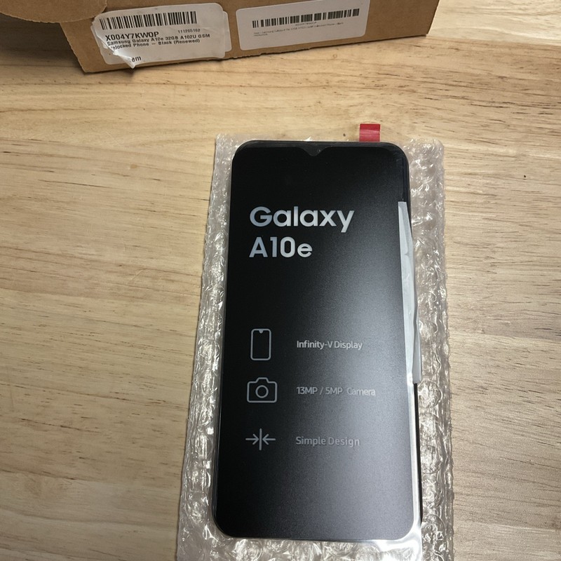 Samsung Galaxy A10e SM-A102U1 32GB+2GB 8MP Unlocked Smartphone