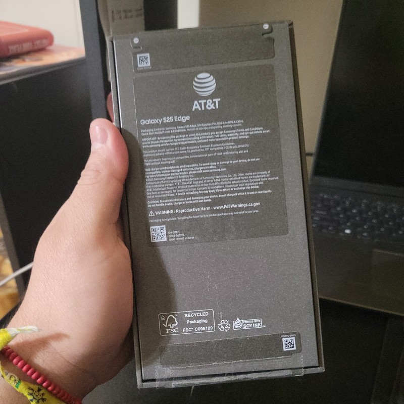 Open box - Samsung Galaxy S25 Edge, 512 GB - Titanium Jetblack - (AT&T) gallery