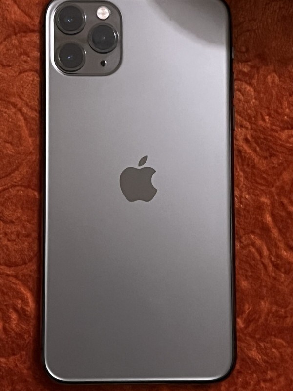 Apple iPhone 11 Pro Max - 64GB - Space Gray (Unlocked) A2161 (CDMA + GSM) gallery
