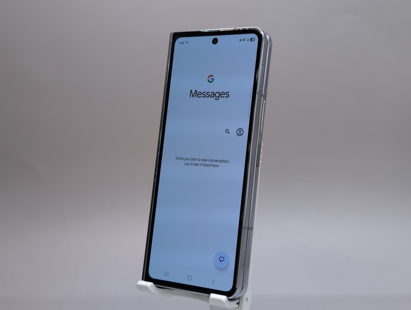 Samsung Galaxy Z Fold5 SM-F946U 256GB Icy Blue Verizon Unlocked W087357