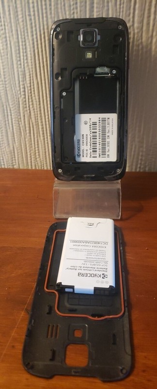 Kyocera Hydro Life C6530N Smartphone - FOR PARTS - No Power Phone Glass Cracked gallery