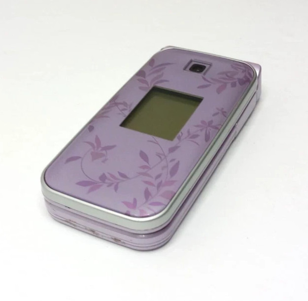 UNTESTED NTT DOCOMO F-10A FLIP CELL PHONE CELLULAR MOBILE NUMERIC KEYPAD JAPAN
