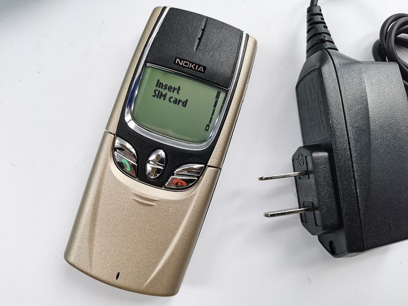 Nokia 8850 - (Unlocked) - Rare Collectible Cellphone gallery