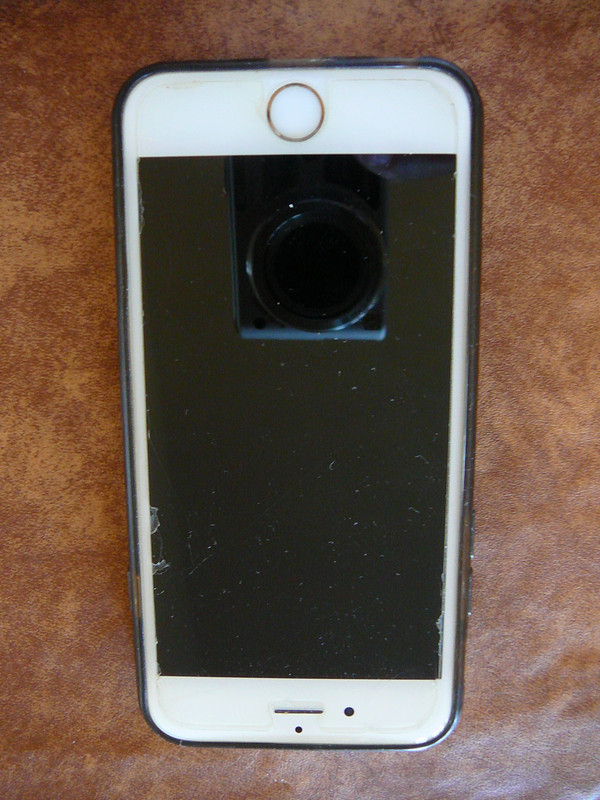 Apple iPhone 6s Model A1633-Unlocked