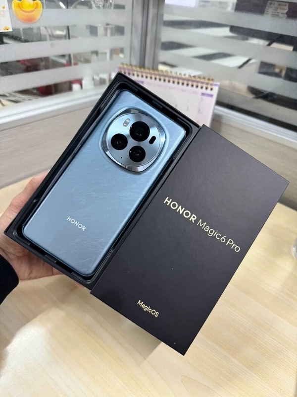 A++ Honor Magic6 pro 6.8" 12+512GB 6.8" Mobilephone Unlocked Global version gallery