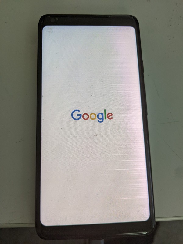 Google Pixel 2 XL Smartphone (Mint Mobile) – 64GB Black DAMAGED SCREEN-FOR PARTS