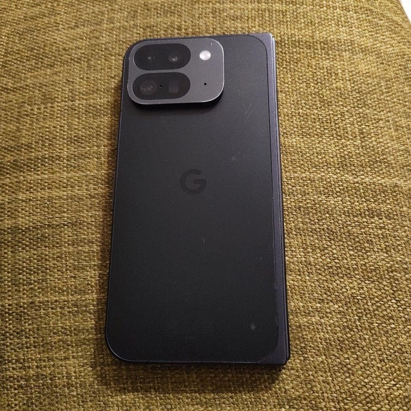 Google Pixel 9 Pro Fold 256GB Obsidian SIM Unlocked obsidian Used From Japan gallery