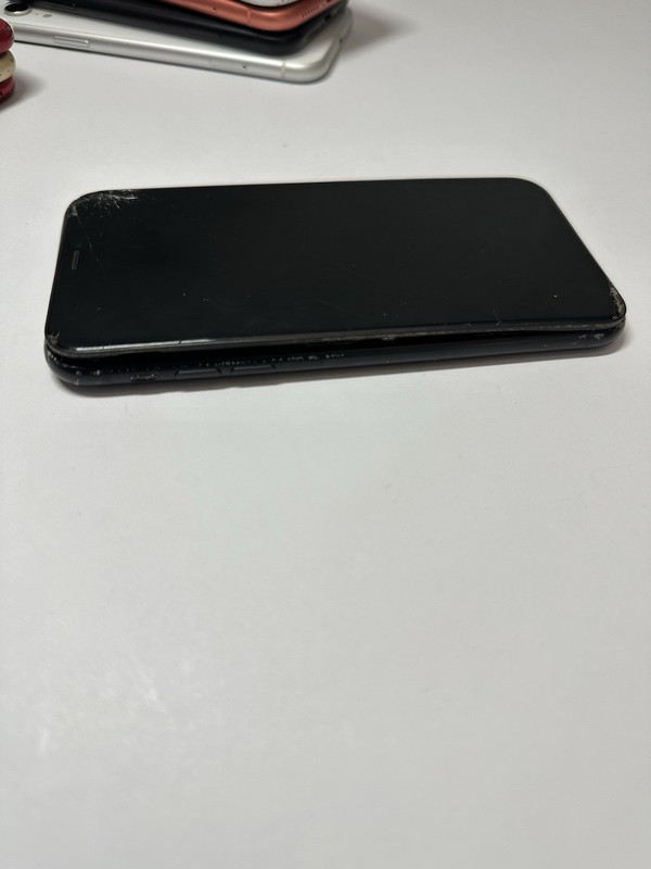 Lot Of 9 Mix Apple iPhone XR - Parts Only gallery