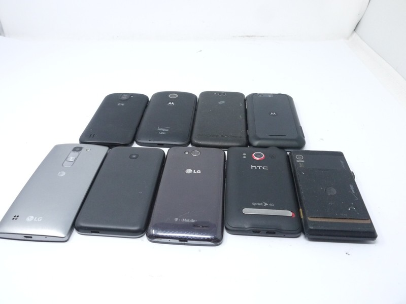 Lot of 9 Various Smaller Sized Smartphones - For Parts - Moto / HTC / LG gallery