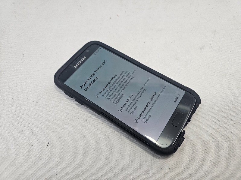 Samsung Galaxy S7 G930 32GB Black Onyx Verizon Smartphone OtterBox TESTED gallery