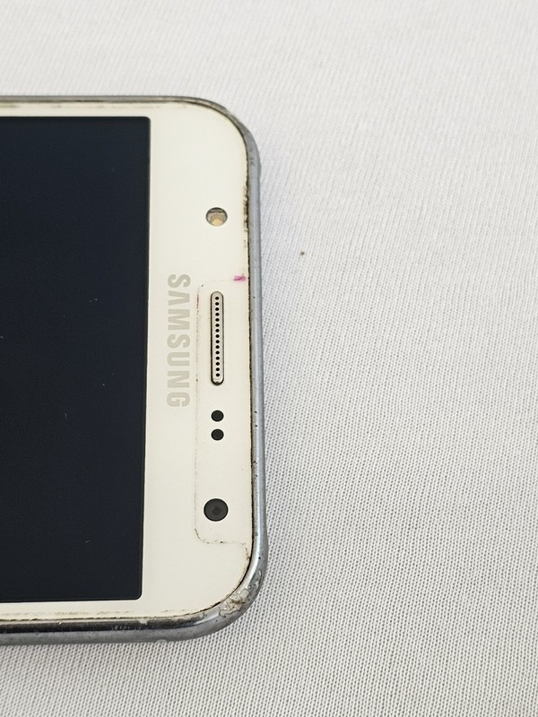 Samsung Galaxy J7 SM-J700T1 Smartphone Carrier - Metro PCS Storage - 16GB gallery