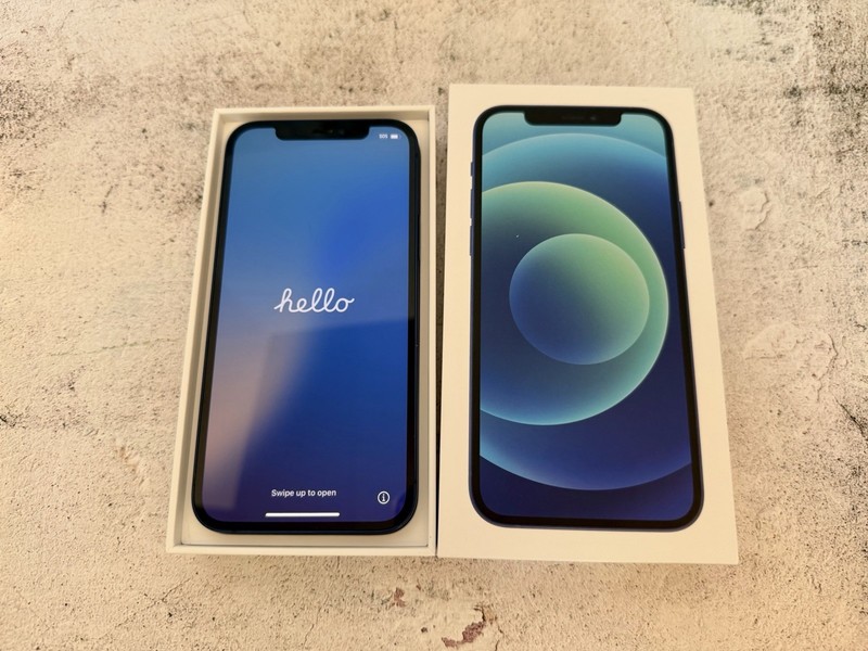 Apple iPhone 12 unlocked blue 64GB w/accessories