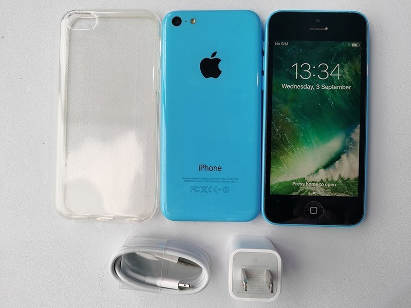 Original Apple iPhone 5c (Unlocked) NEW BATTERY - 8 GB / 16 GB / 32GB - Blue gallery