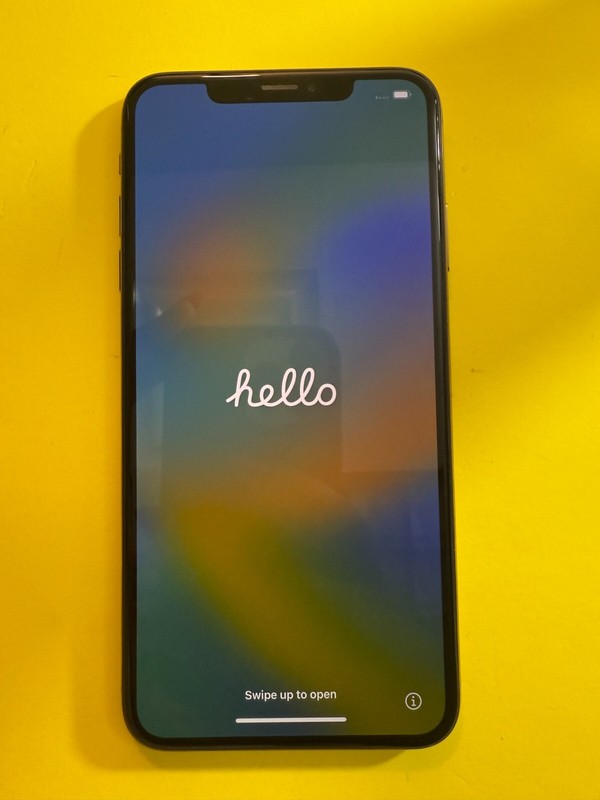 Apple iPhone XS Max - 256GB - Silver (Unlocked) Good Condition