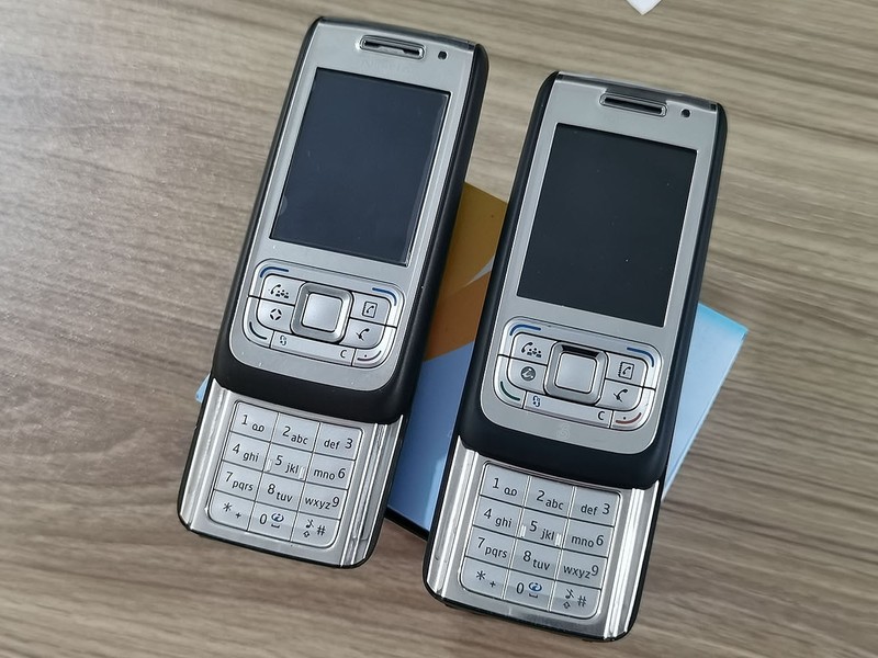Nokia E65 – 64 MB – Unlocked – GSM – 2G 3G – Classic Slider Phone