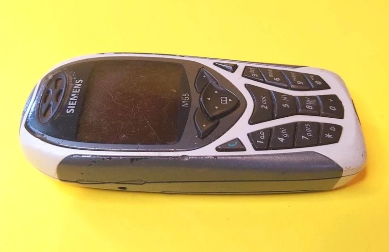 🔥UNTESTED🔥 SIEMENS M55 GSM 2G CELL PHONE CANDY BAR RARE BLACK/WHITE CELL PHONE gallery
